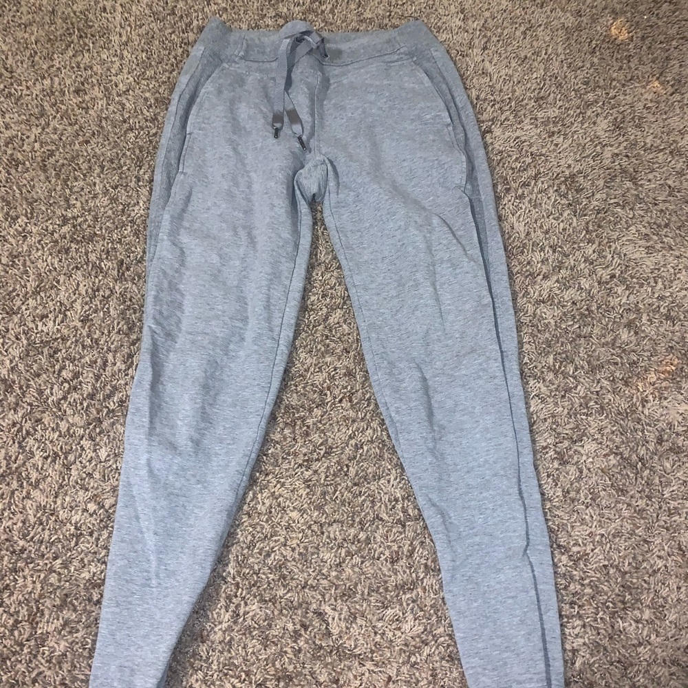 Lulu lemon joggers